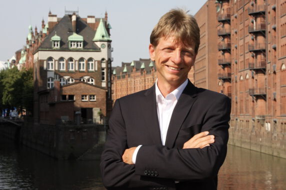 Matthias Möbus Matthias Möbus